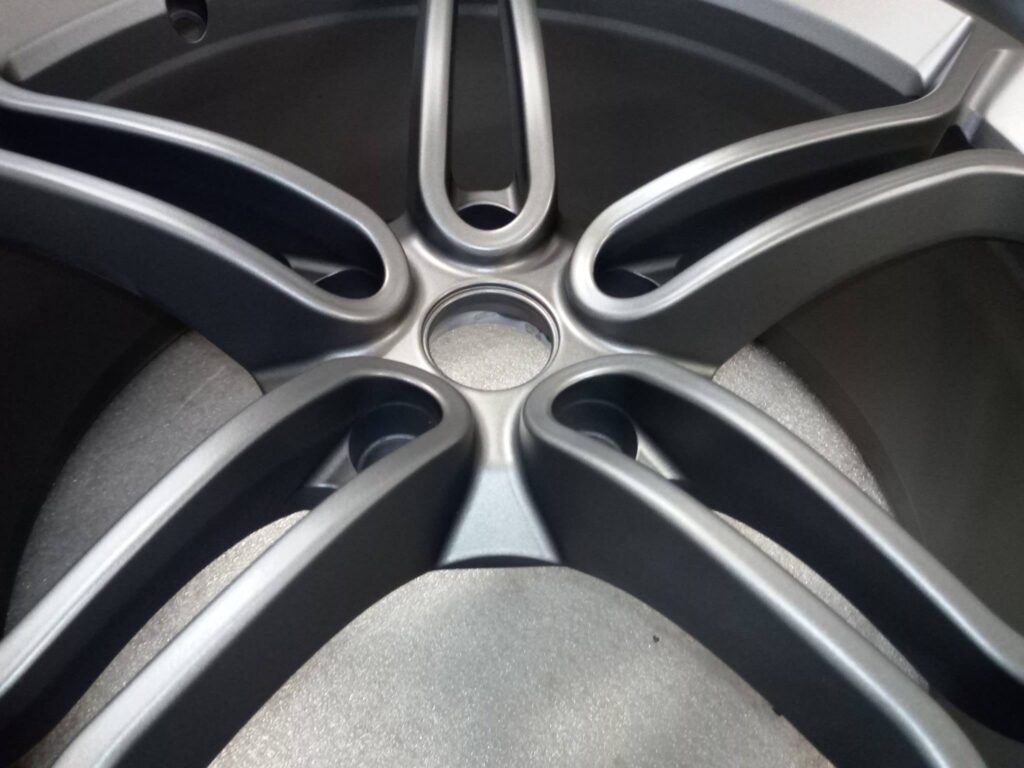 Přečtete si více ze článku Lakování alu kol McLaren